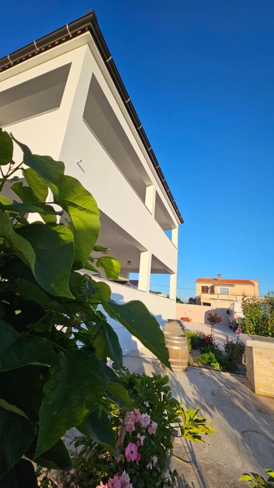 Apartment Leilani & Karolina Vrsi Exterior foto
